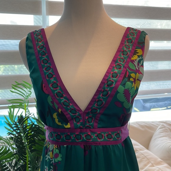 H&M Colorful Dress like new - Picture 2 of 4